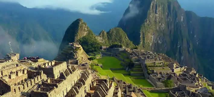 Machu Picchu: Das mystische Erbe der Inka und ein modernes Wunder Machu Picchu: Das mystische Erbe der Inka und ein modernes Wunder