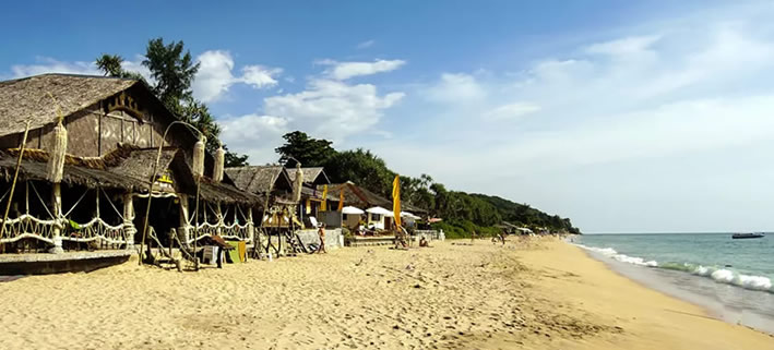 Inselhopping vor Koh Lanta: Saladan Pier, Morakot Cave, Koh Kradan & Ko Ngai erleben