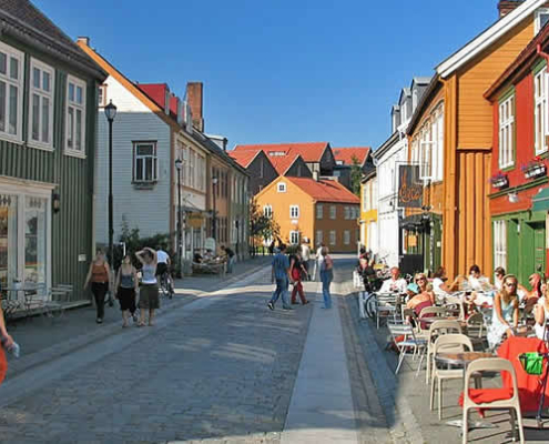 Bakklandet – Historie und skandinavischer Charme in Trondheim